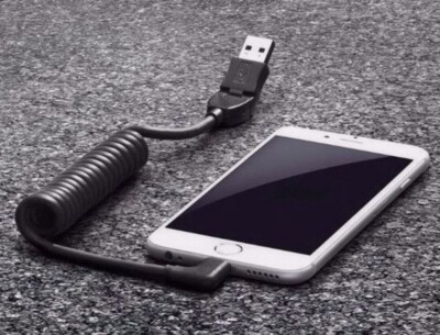 Porsche USB Apple Lightning iPhone Auto Ladekabel 97004490153 Original Porsche