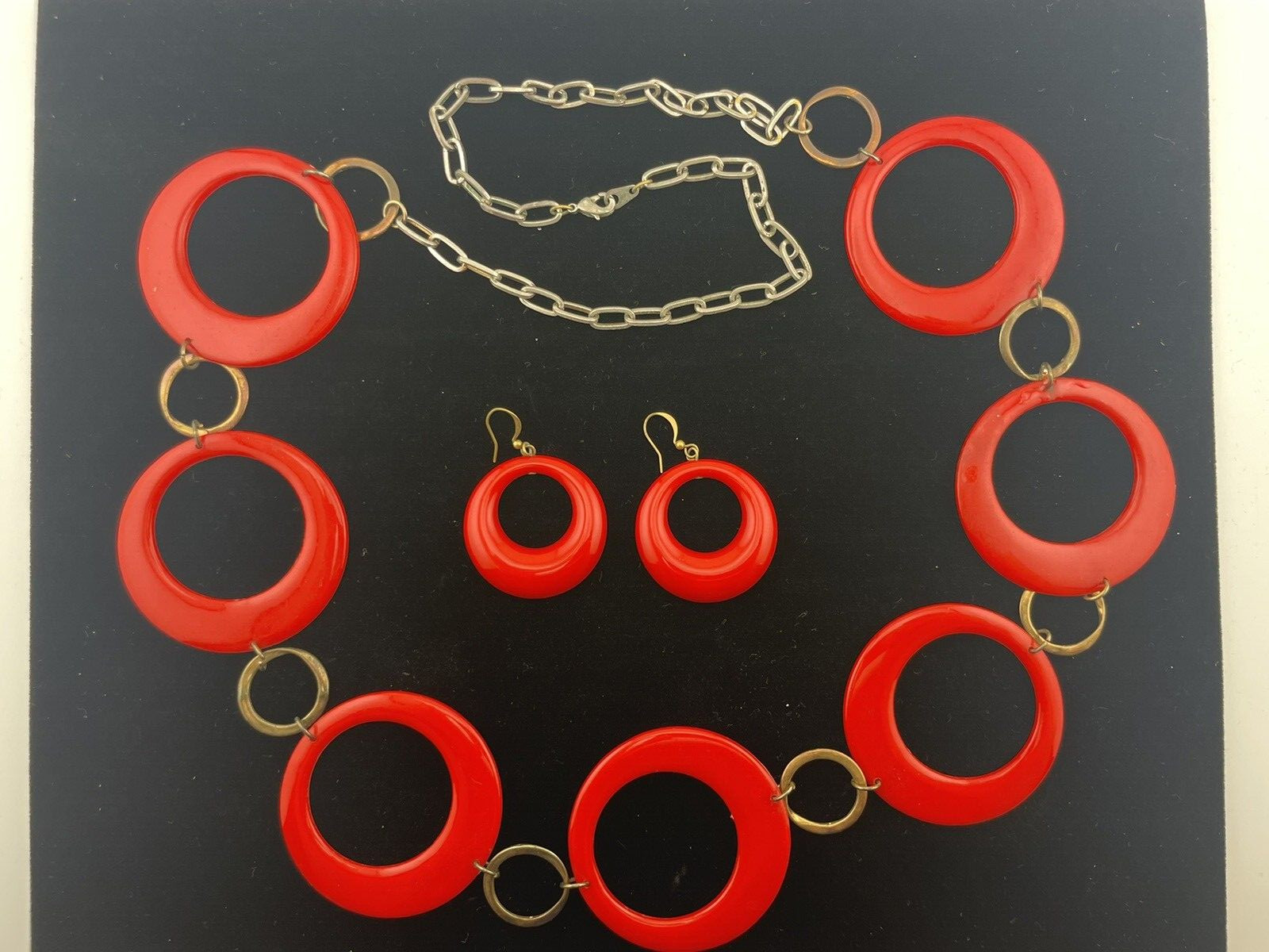 Vintage Mod Red Plastic Ring Statement Necklace &… - image 1