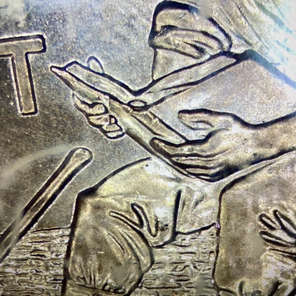 2009-P Formative Years MS64 Red Double Thumb Lincoln Cent Error  - Image 3 of 3