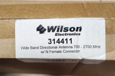 NEW- Wilson 314411 Wide Band Directional Antenna 700-2700 MHz. w/ N ...