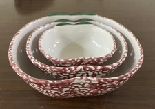 Vintage Farmhouse Set of 3 Ceramic Stoneware Apple Shaped Nesting Serving Bowls