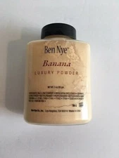 Ben Nye BANANA Luxury Powder 30ML bottle Kim Kardashian Makeup OLDER FORMULA
