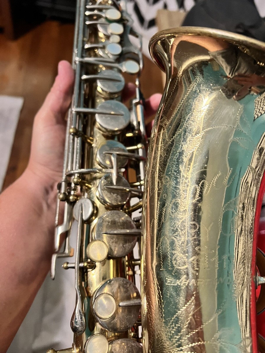 Vintage 1950's Martin Indiana Saxophone Serial 44392 W/ Case - See