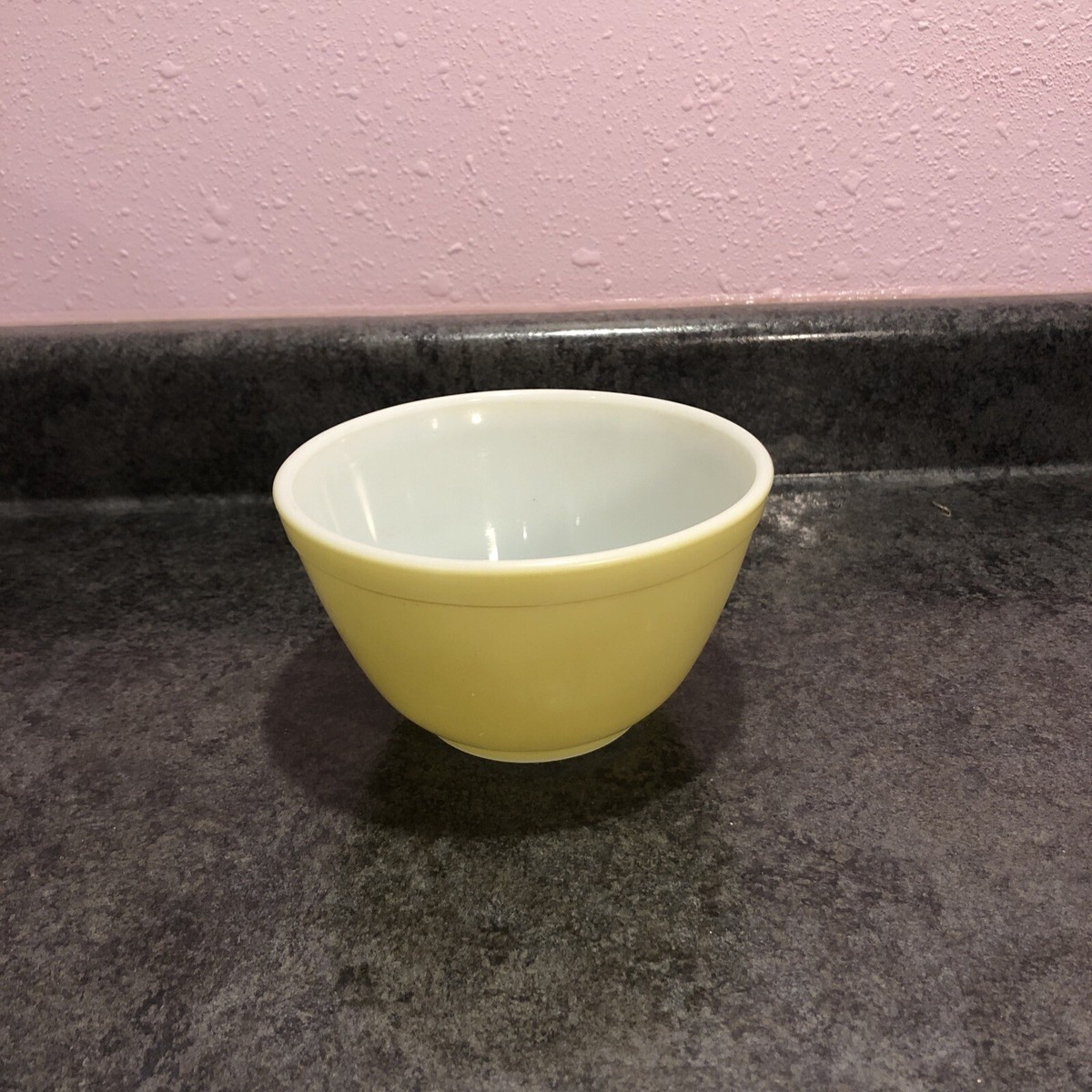 Vintage Pyrex Yellow Color Mixing Nesting Bowl #401 Small Bowl 1-1 