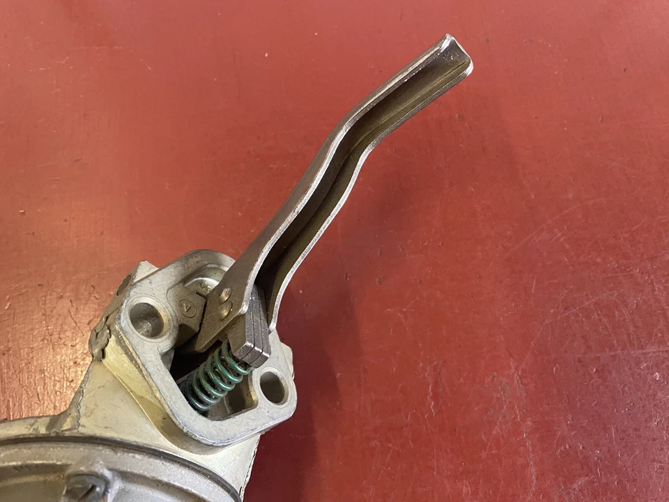 BOMBA SISTEMA COMBUSTIBLE 4843 PARA 1961 1962 1963 PONTIAC TEMPEST 4 CICLOS Foto 3 de 4