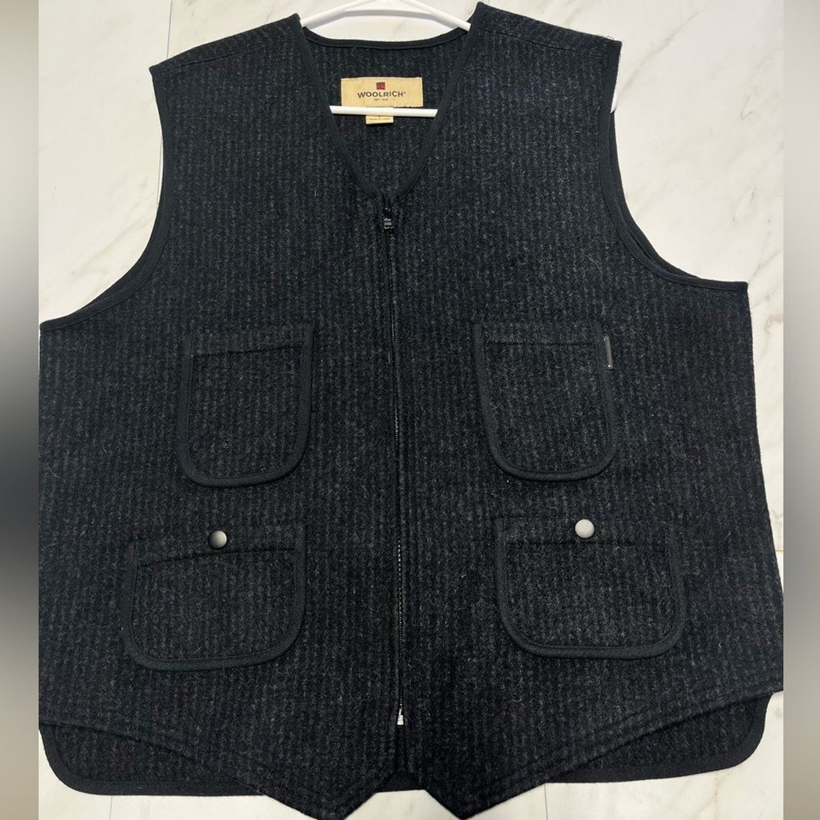 Woolrich Wool Blend Hunting Full Zip Vest Charcoal Gray pinstripe Large