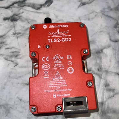 Allen Bradley 440G-T2NBBPH-1L TLS2-GD2 GuardMaster Safety Switch NO KEY