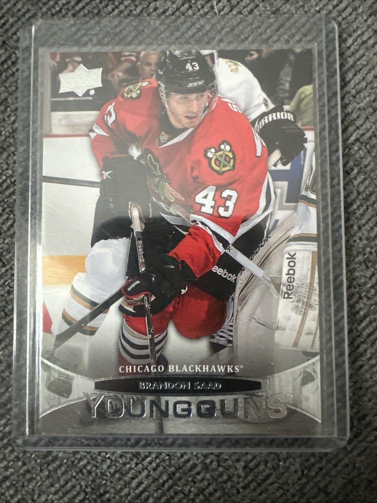 2011-12 Upper Deck Series 1 Young Guns #207 Brandon Saad Chicago Blackhawks