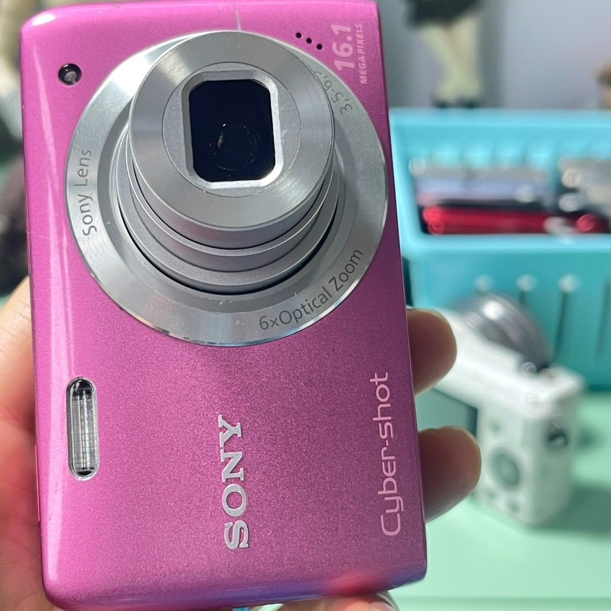 Sony Cyber Shot DSC-W670 16.1MP CCD Vintage Digital Camera Built