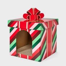 Present Shaped Cat Scratcher - 19.88" - Boots