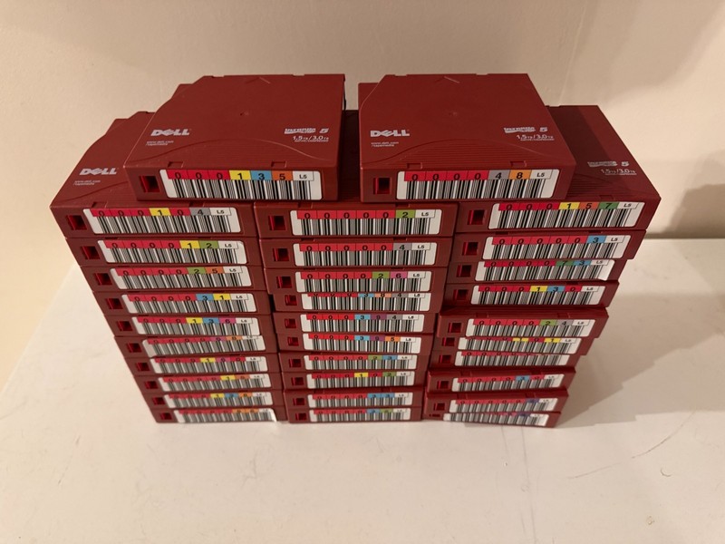 Lot of 32 Dell Ultrium LTO-5 Data Tapes 1.5TB/3.0TB RW Backup Cartridges