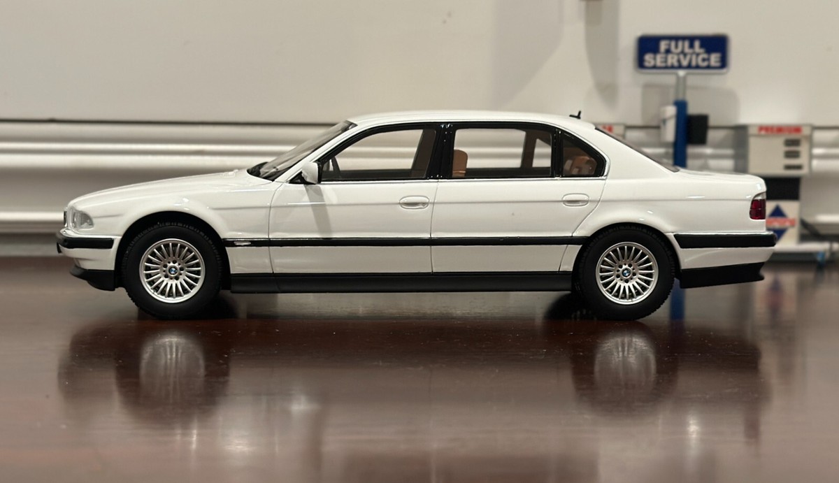 1/18 BMW (E38) 750Il White Otto Mobile | Asia Limited | eBay