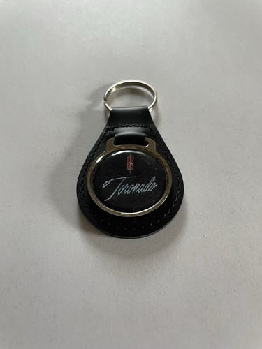Oldsmobile Toronado Keychain Olds Black Leather Key Fob Key Chain - Picture 1 of 2