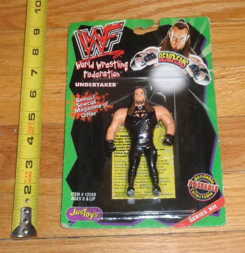 1999 WWF WWE Just Toys Undertaker bendie Bend-ems ...