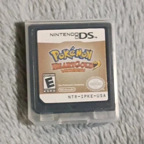 Nintendo Pokémon HeartGold Version Nintendo DS Role Playing Multiplayer Game