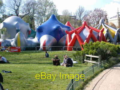 Photo 6x4 In the Pavilion Gardens Brighton/TQ3106 A giant inflatable ...