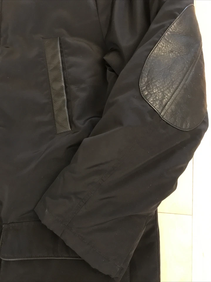 Jaqueta DANIER Puff Puffer Preta Masculina GG Preta com Capuz e Detalhes de Couro Natural - Imagem 2 de 4