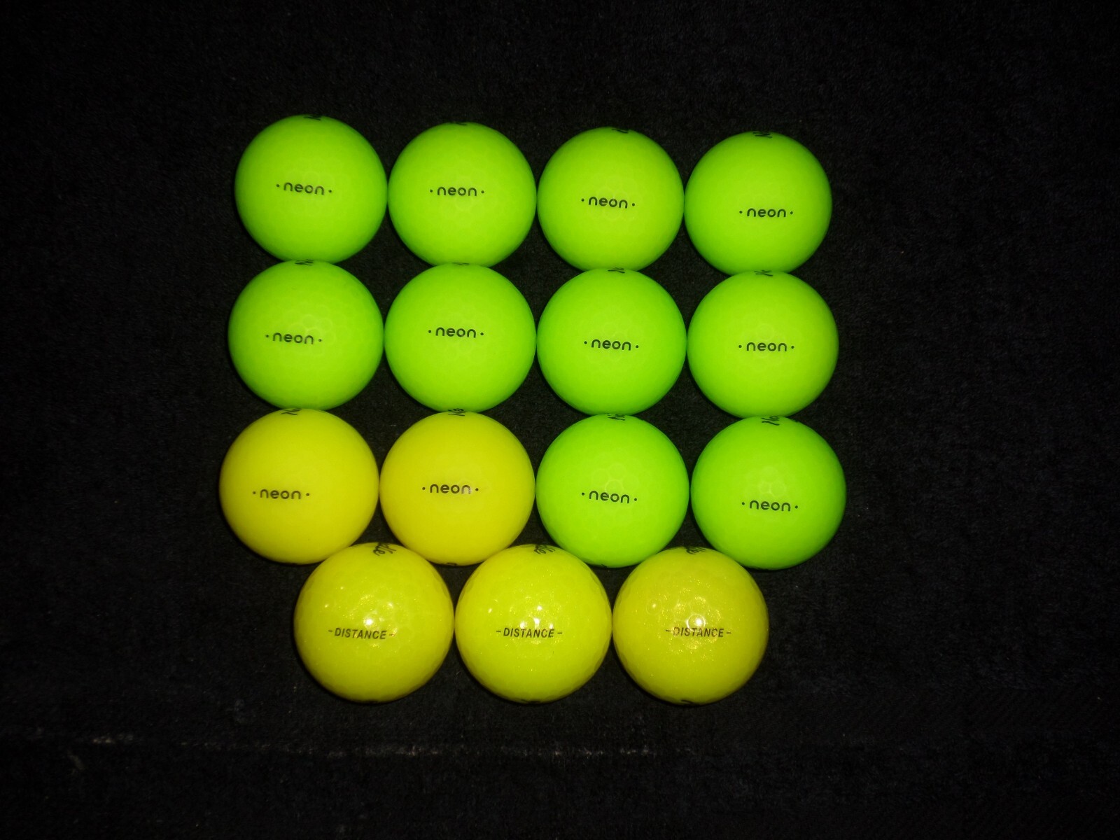 15 Green / Yellow Noodle Neon / Distance Matte Golf Balls