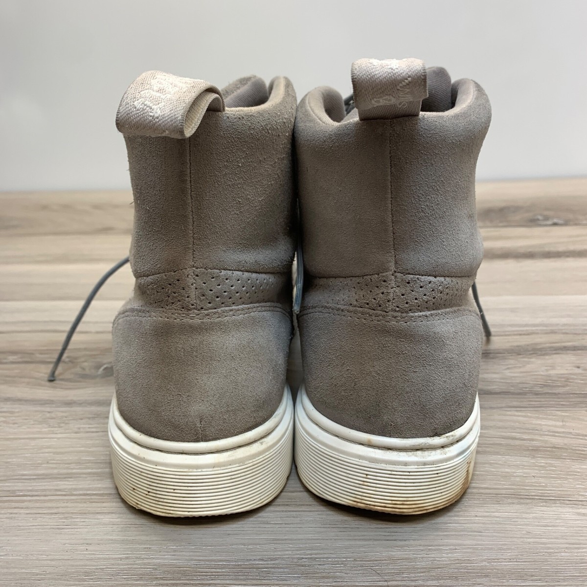 DR MARTENS Kamar High Top Sneaker Boots - Mens Size 9 - Gray Suede Lace-Up Midi DR MARTENS Kamar High Top Sneaker Boots - Mens Size 9 - Gray  main image 4