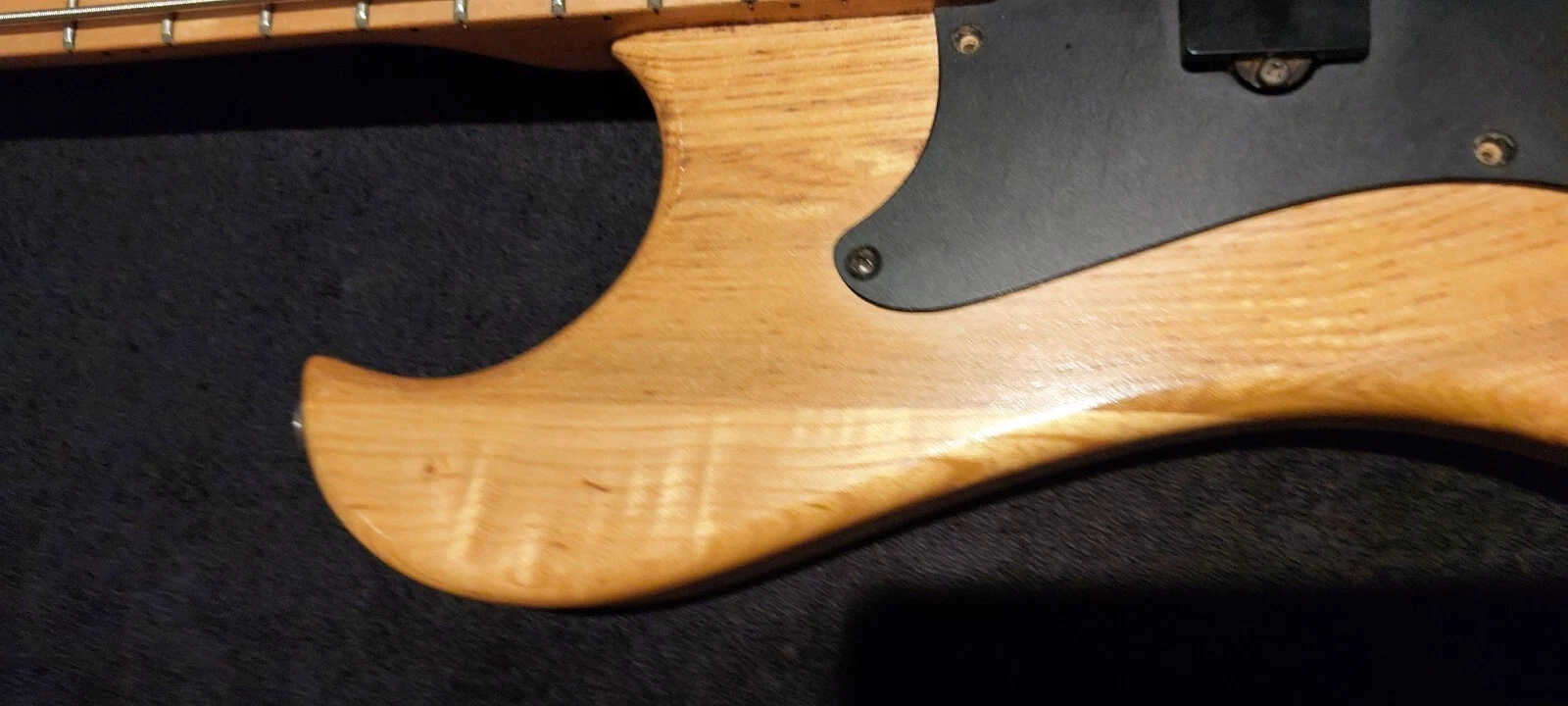 Picture 3 of 19