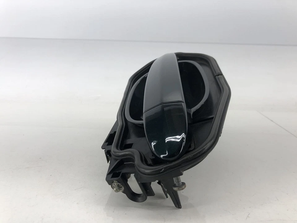 06-07 宝马 530XI E60 后方右侧外门把手深绿色原始设备制造商 — 第 3/4 张图片