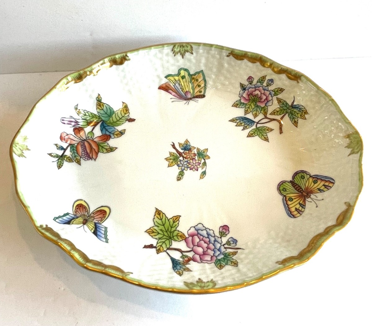 Herend Queen Victoria Green Small Open Vegetable or Relish