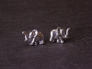 Solid 925 Sterling Silver Hollow Out Hollow-out Elephant Animal Stud Earrings