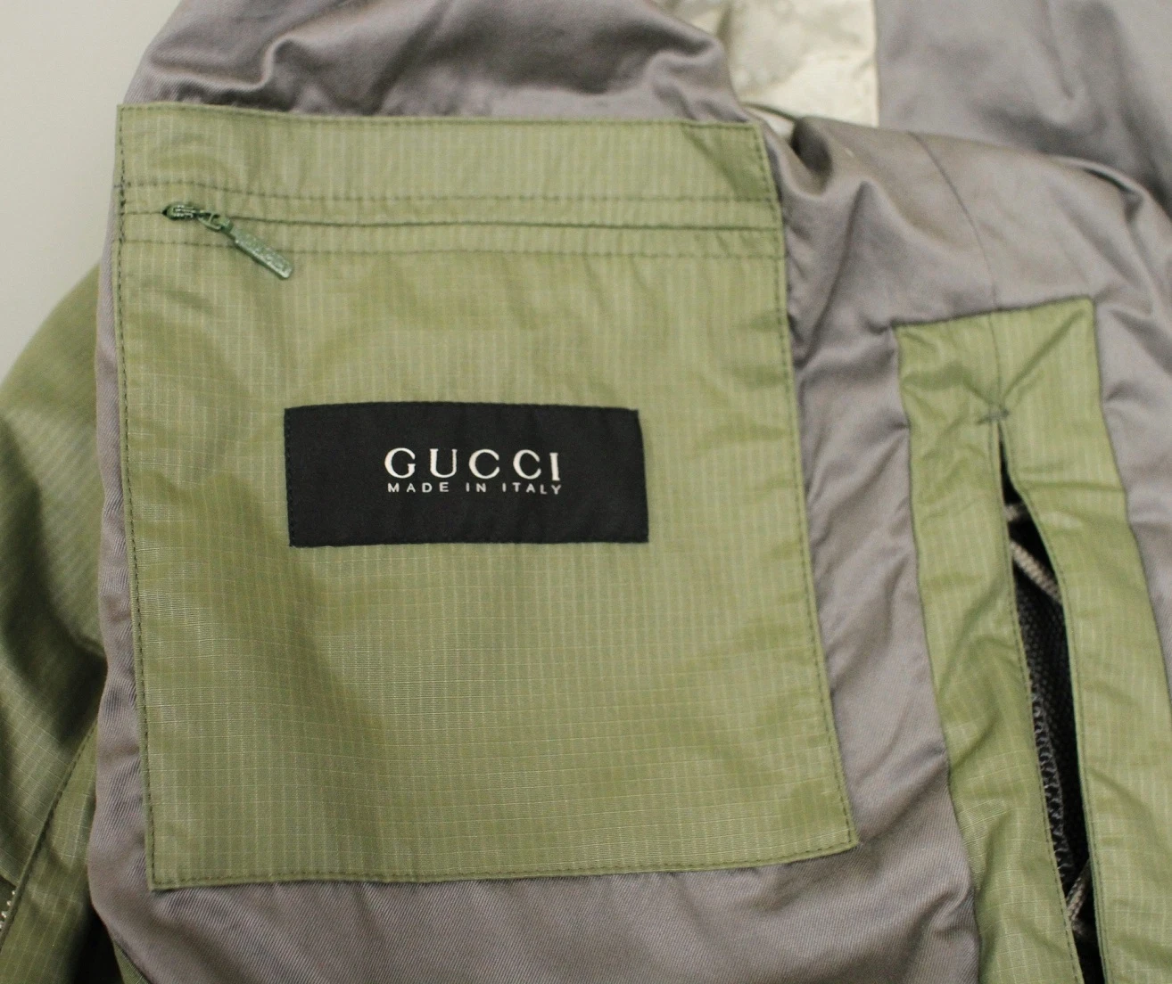 Giacca da uomo GUCCI nuova autentica $1310 con imbottitura IT 56 verde 256634