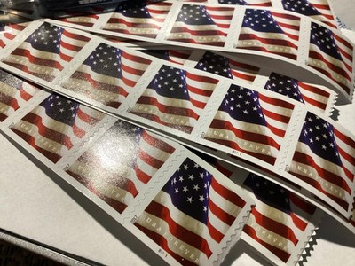 2017 Patriotic US Flag Coil Stamps - 100 Count Single Roll (Unused)