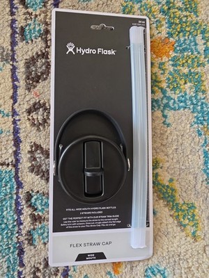 Hydro Flask Wide Mouth Flex Straw Cap Black w/ Straws.
