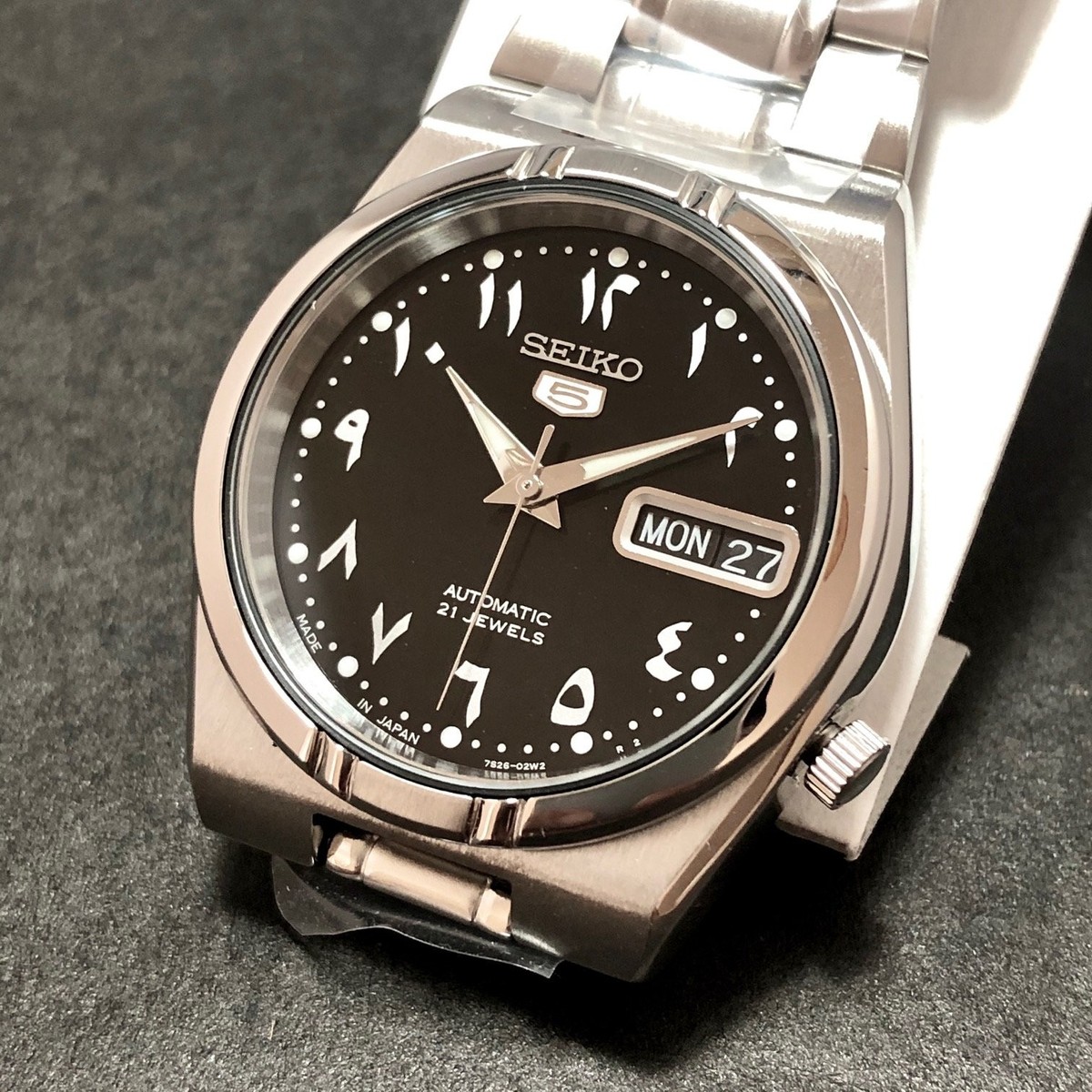 SEIKO 自動巻き腕時計 21 jewels SNK063J 【極美品】 SEIKO 5 SNK063J5 21 Jewels Automatic Japan Made Arabic Number