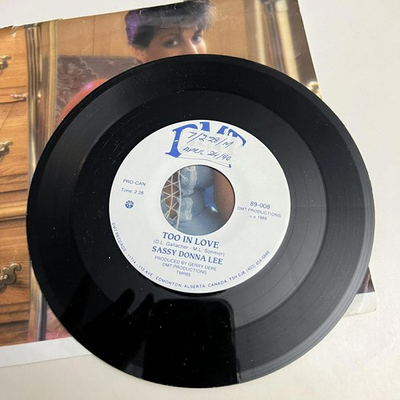 #ad Sassy Donna Lee Too in Love 45rpm VG R33 $6.94