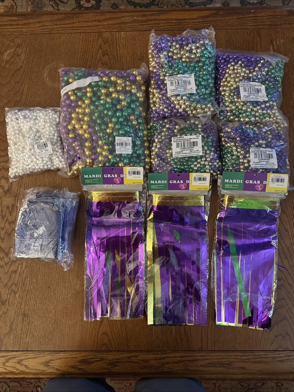 MARDI GRAD BEADS LOT