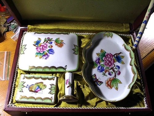 Hungary Herent old original set box  (AR)