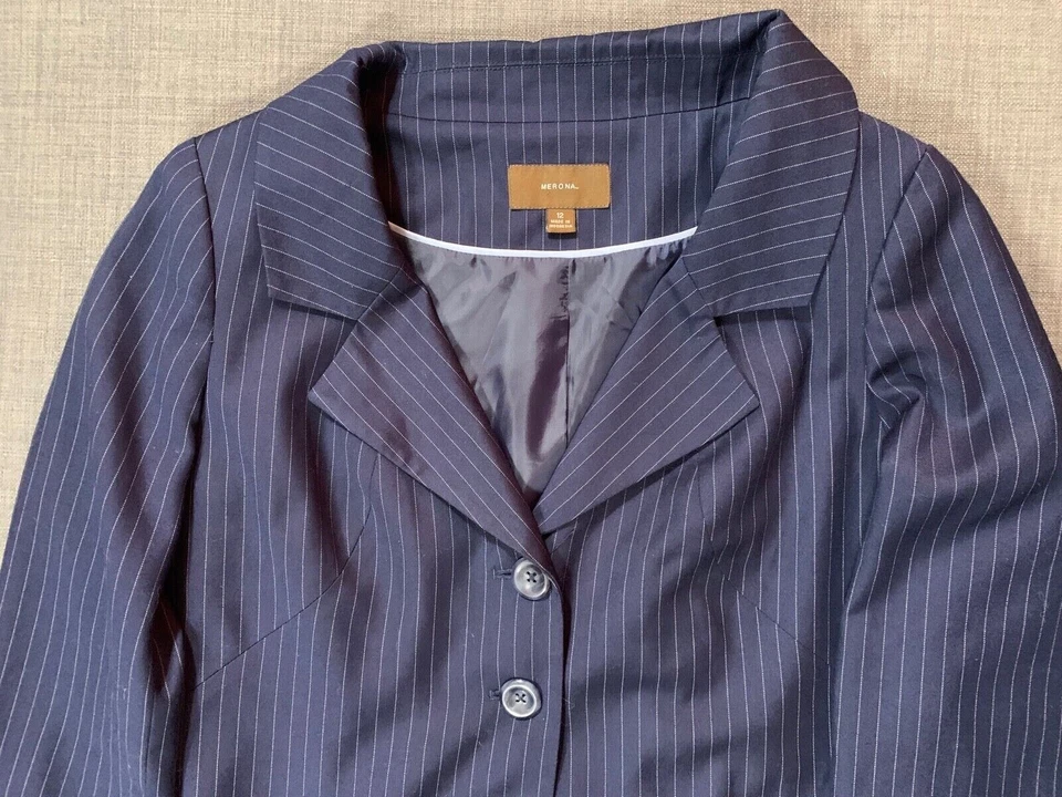 Merona Womens Blazer Sz 12 Blue Striped Cropped Jacket Blazer Single Breasted - Image 2 of 4