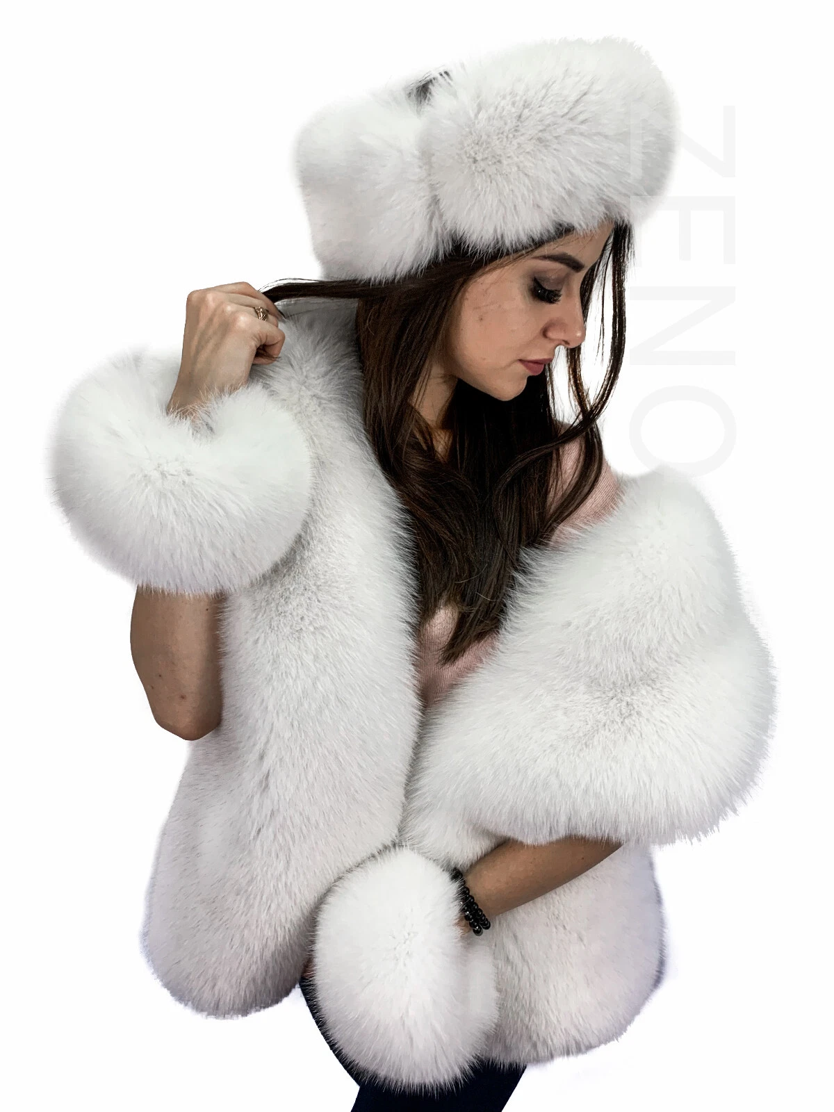 Double Sided Arctic Fox Fur Stole 75' (190cm) + Headband And Wristband Saga Fur