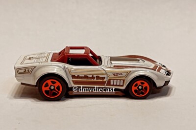 Hot Wheels New 69' Corvette Racer Factory Unspun Correct Parts
