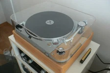 Cover for Thorens TD 124, closed model