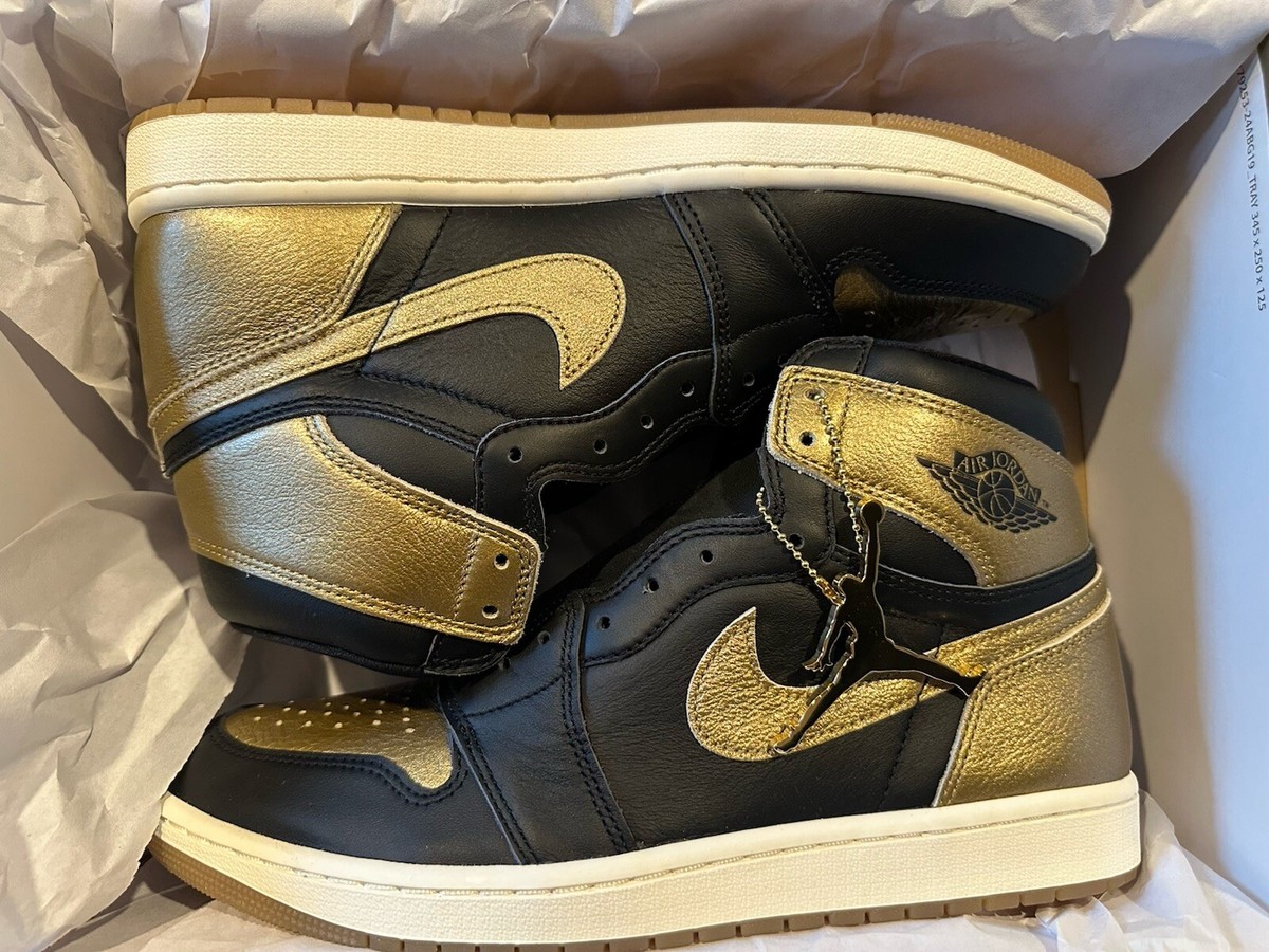 Jordan 1 Retro High OG -  display picture 2