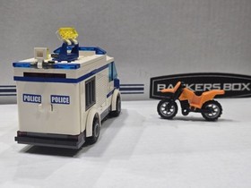 LEGO 7286 CITY Police Prisoner Transport 95% Complete Set, 2 Minifigures