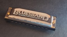 Bluesband Blues Band Hohner International Harmonica, Key of C, 10 Square Holes