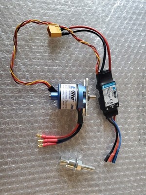EFlight E-Flight BL10 brushless motor EFLM108020 and EFLA1040ZU ESC