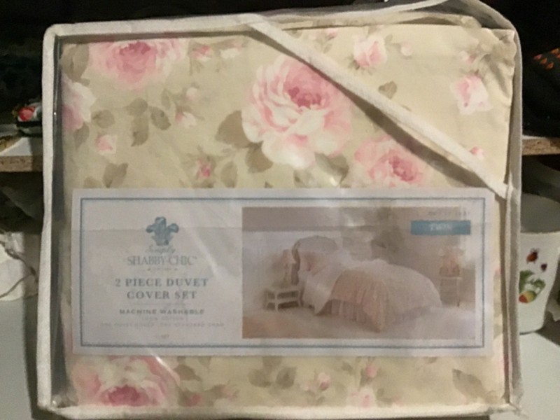 Simply shabby chic beige/green/pink floral pattern two piece Twin duvet set new