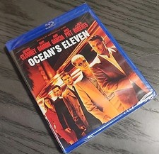 Ocean's Eleven Blu-ray 2001 NEW Damon Clooney Pitt Andy Garcia Julia Roberts FUN