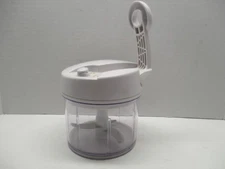 The Pampered Chef Manual Food Processor Item 2581 Chopper 3 cups 5.5"