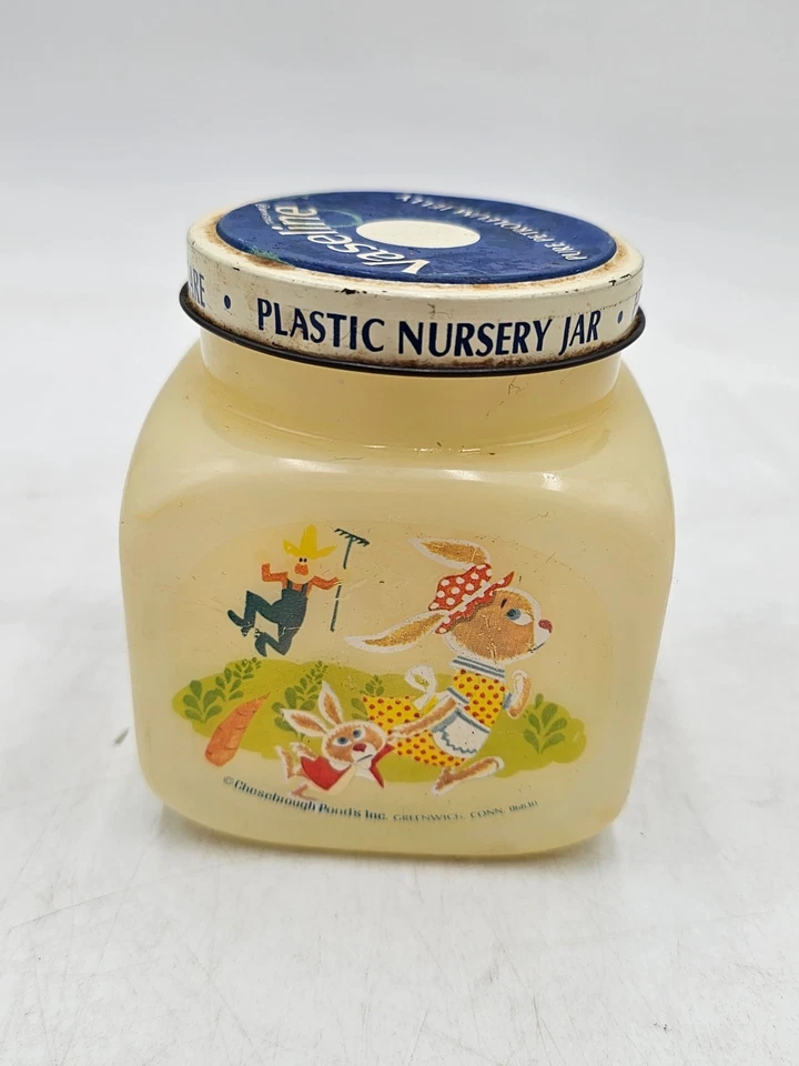 Vintage Vaseline Plastic Nursery Jar - Rabbit Family  - Image 4 of 4