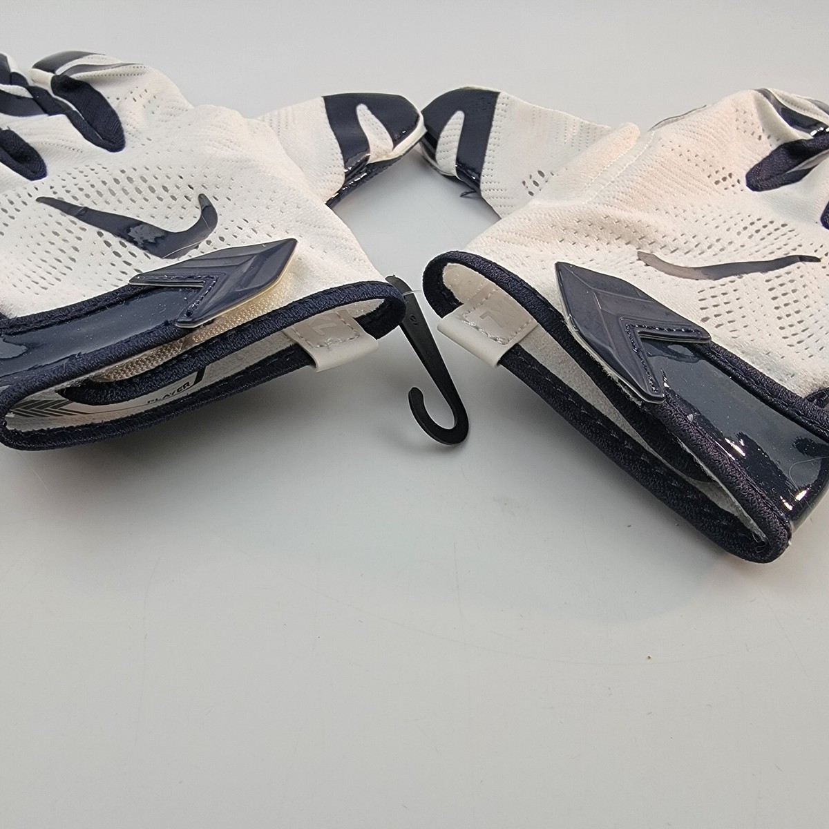 Houston Texans Nike Vapor Knit Football Receiver Gloves Blue