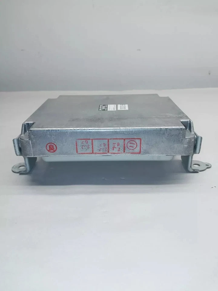 89892-48010 Módulo de control de batería ordenador Toyota Highlander 2006-2010 Foto 3 de 4