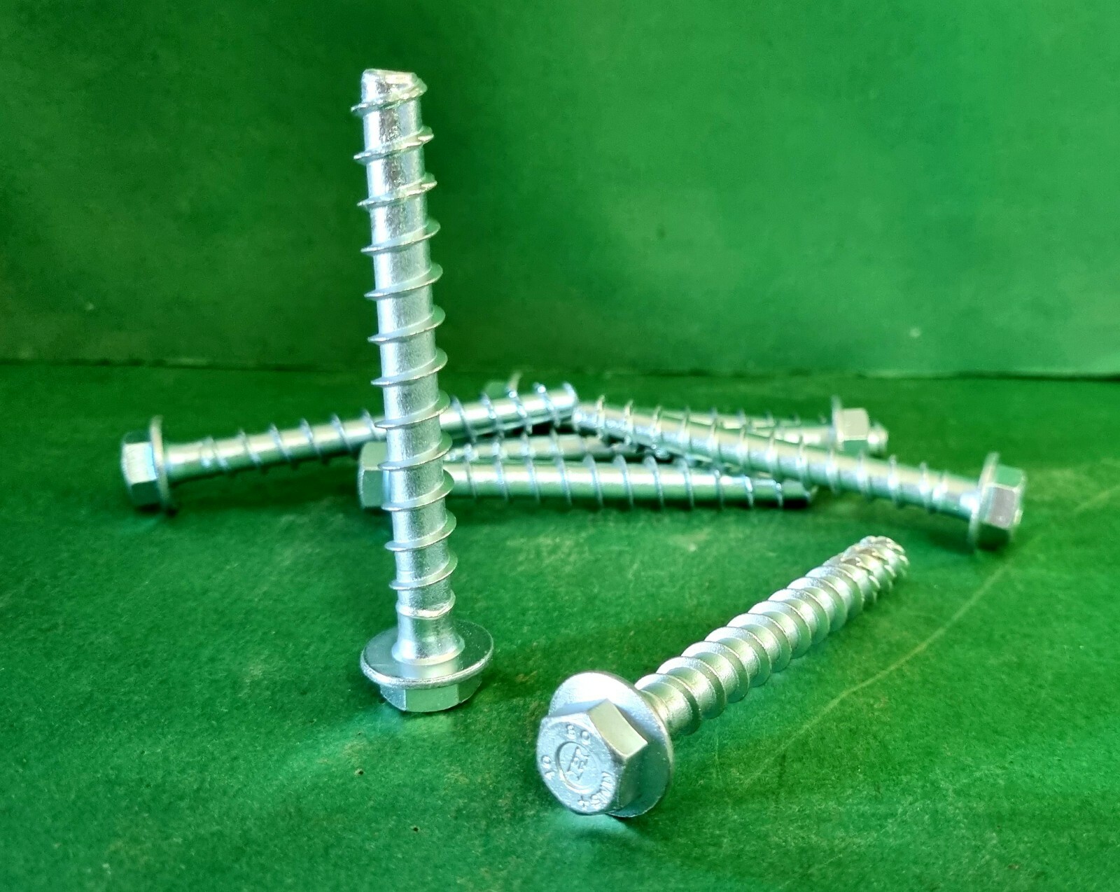 Tornillo de hormigón HECO-Multi-Monti-Plus MMS ø 7,5-16 mm galv. cabeza hexagonal galvanizada