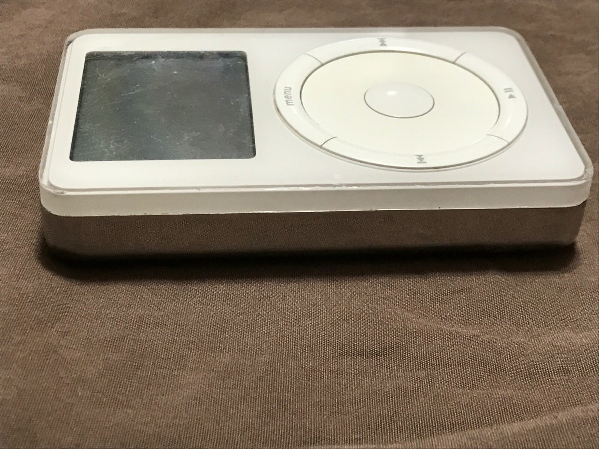 VINTAGE Apple iPod 2nd Generation 10GB A1019 Refurbished